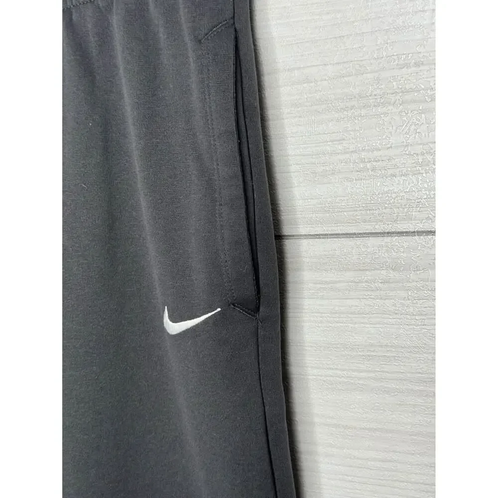 Men’s M Nike Therma-Fit Pants Bottom leg zip‎